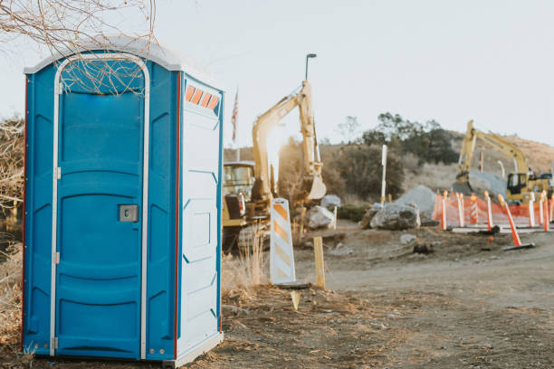 Best Portable restroom trailer rental  in Clyde Hill, WA